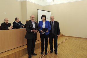 Президент Партнерства вручил свидетельства СРО сотрудникам ГУП «Леноблинвентаризация»