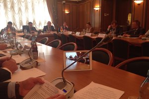 Директор Партнерства принял участие в круглом столе по совершенствованию деятельности кадастровых инженеров