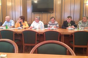 Директор Партнерства принял участие в круглом столе по совершенствованию деятельности кадастровых инженеров