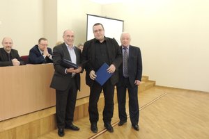 Президент Партнерства вручил свидетельства СРО сотрудникам ГУП «Леноблинвентаризация»